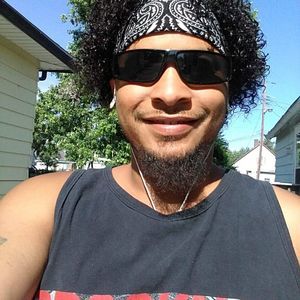 Meet your Posher, Charles